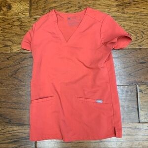 Figs Casma Three-Pocket Scrub Top